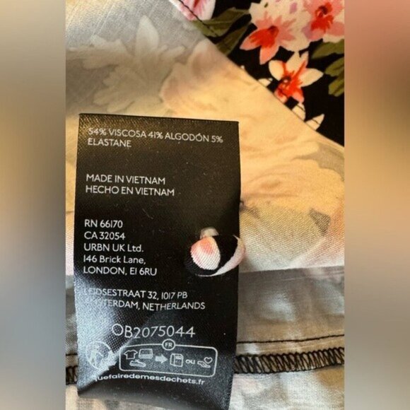 NWT Size XL - By Anthropologie Halter Scallop Mini Dress - Picture 16 of 16